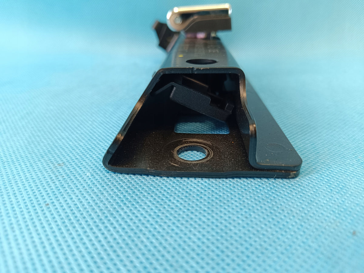 AUDI A4 B9 2024 R AVANT 2,0 TFSI 110KW HANDLE TRUNK TRIM LEFT