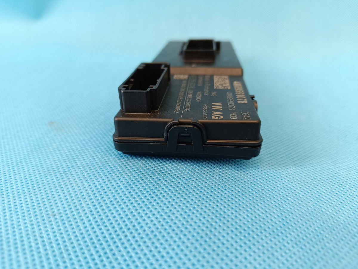 AUDI A4 B9 2024 R AVANT 2,0 TFSI 110KW MODULE DRIVER 4M8959107B