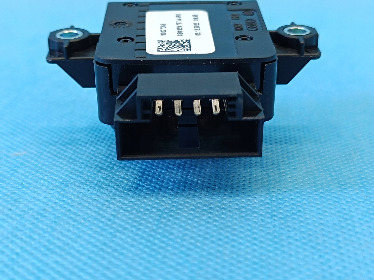 AUDI A4 B9 2024 R AVANT 2,0 TFSI 110KW SEAT ADJUSTMENT SWITCH