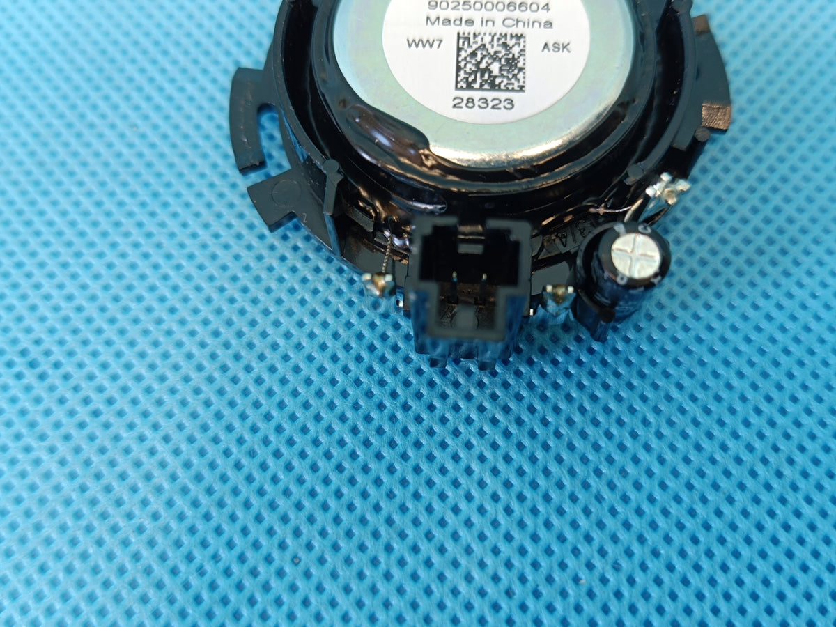 AUDI A4 B9 2024 R AVANT 2,0 TFSI 110KW TWEETER 8IN5035399