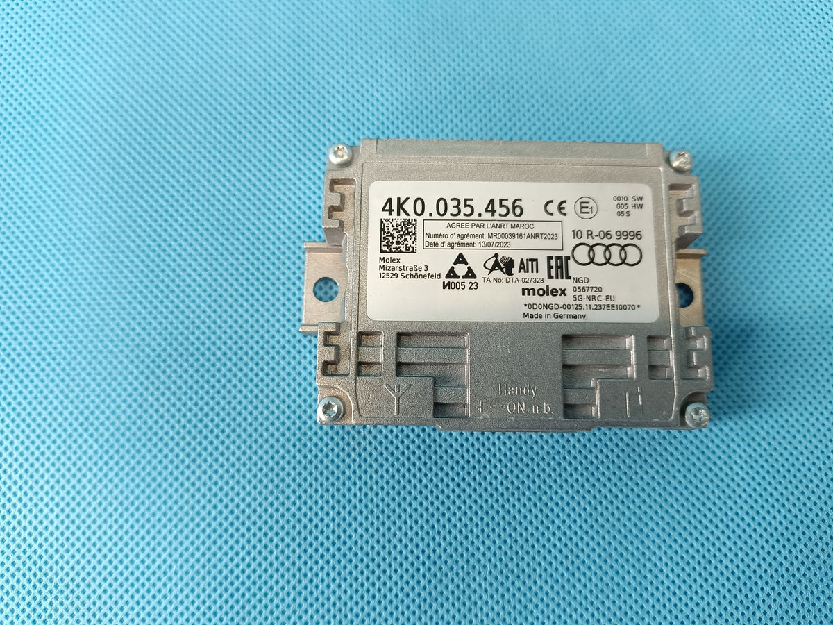 AUDI A4 B9 2024 R AVANT 2,0TFSI SOFTWARE AMPLIFIER DRIVER MODULE