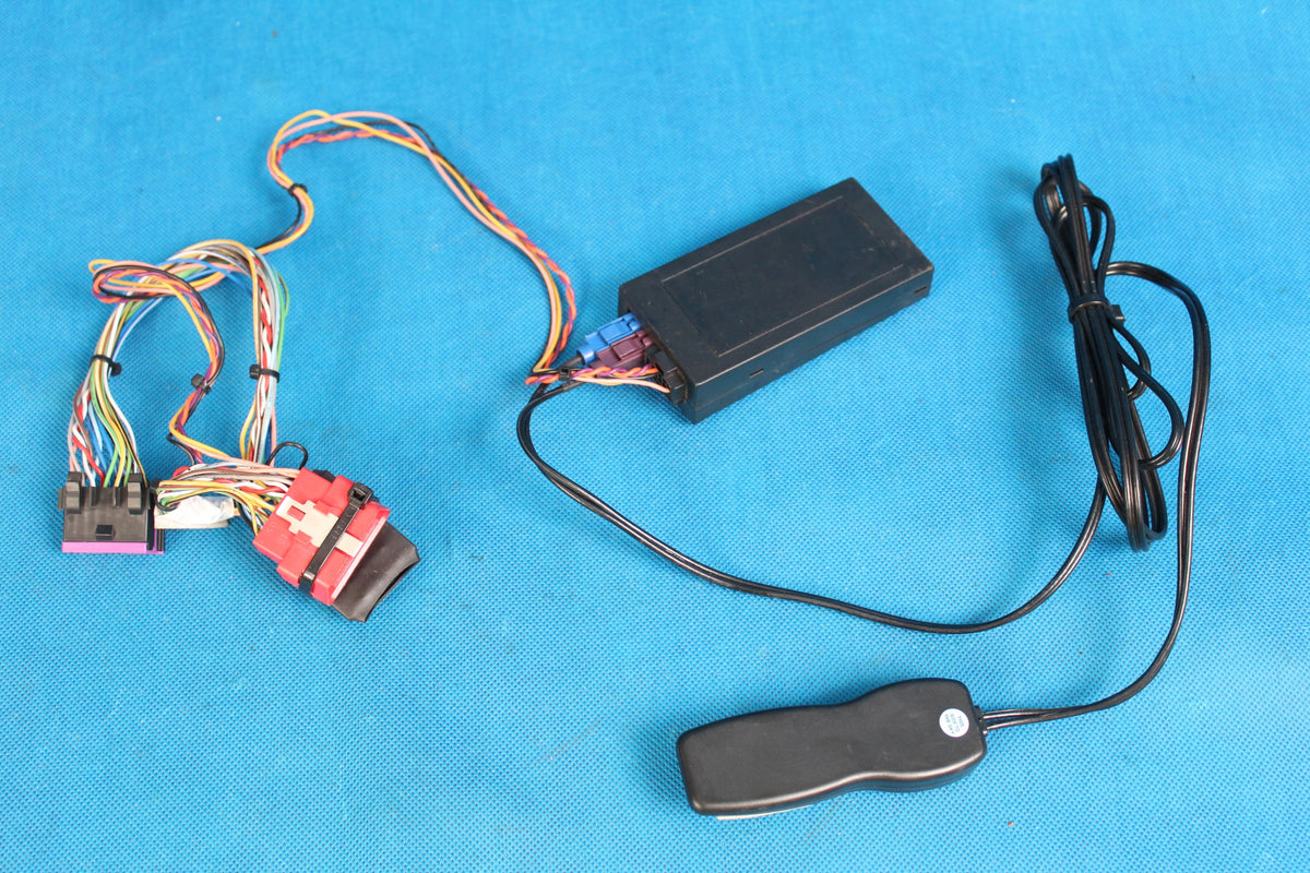 AUDI A4 B9 8W GPS PRO FLEET2 OBD GSM LEGAL 16R