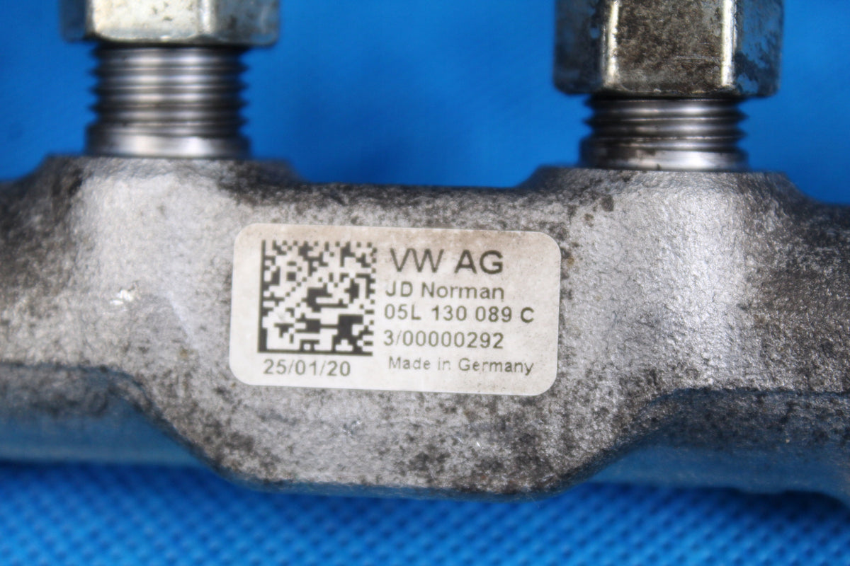 AUDI A4 B9 8W LIFT 2.0 TDI INJECTION RAIL 2020R 05L130089C