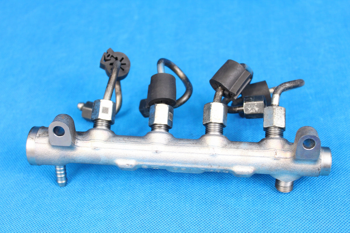 AUDI A4 B9 8W LIFT 2.0 TDI INJECTION RAIL 2020R 05L130089C