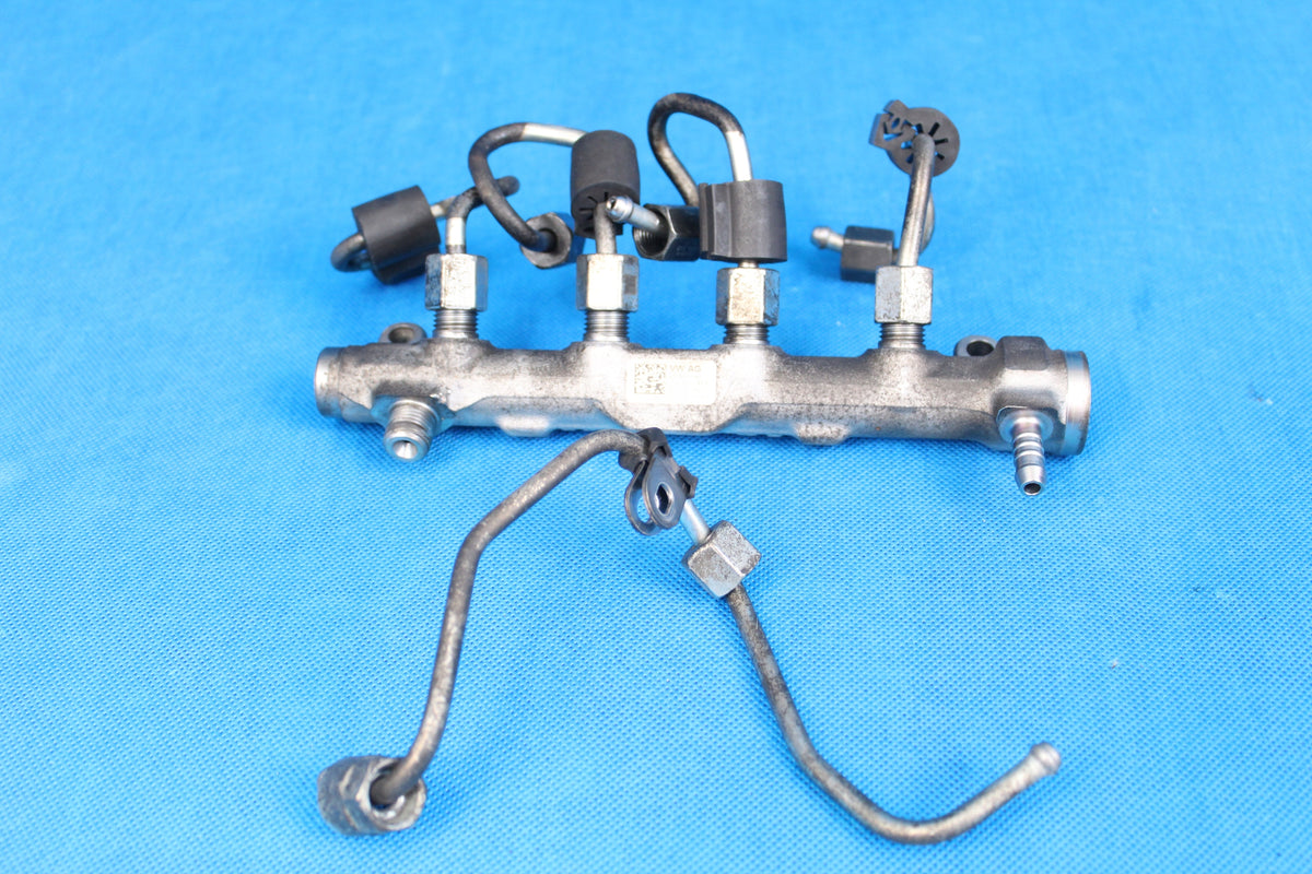 AUDI A4 B9 8W LIFT 2.0 TDI INJECTION RAIL 2020R 05L130089C