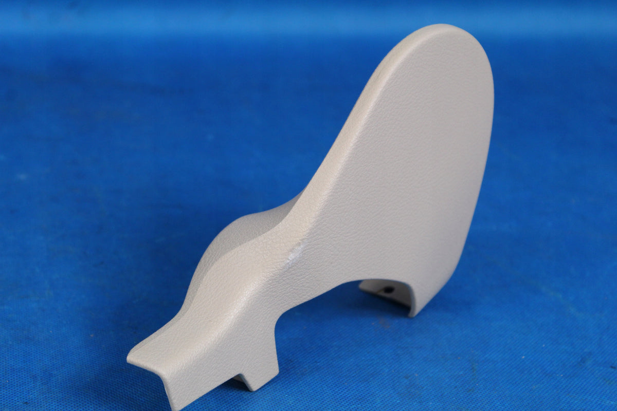 AUDI A4 B9 8W SEAT FRAME COVER RIGHT FRONT 8W0881328