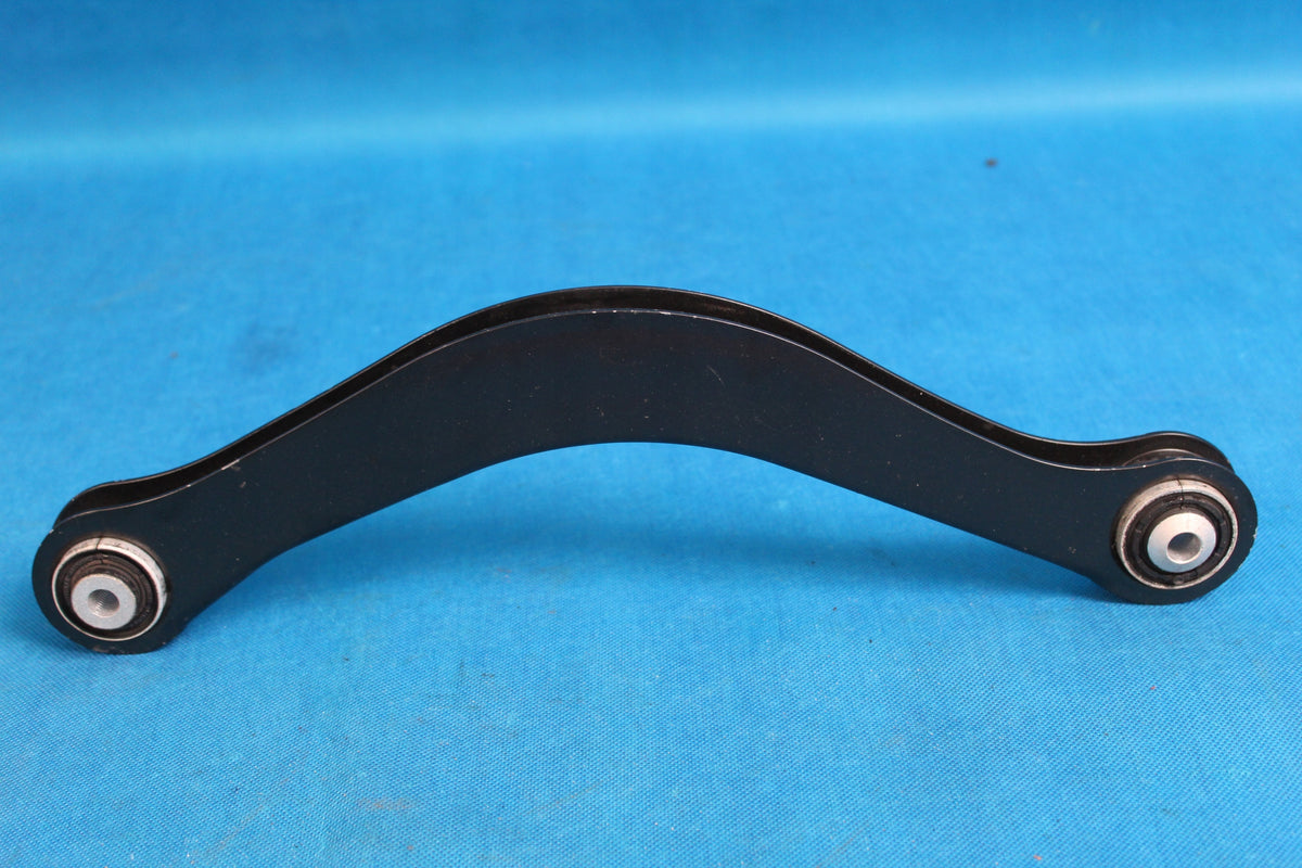 AUDI A4 B9 8W SWING ARM REAR RIGHT 8W0505398E 2016R