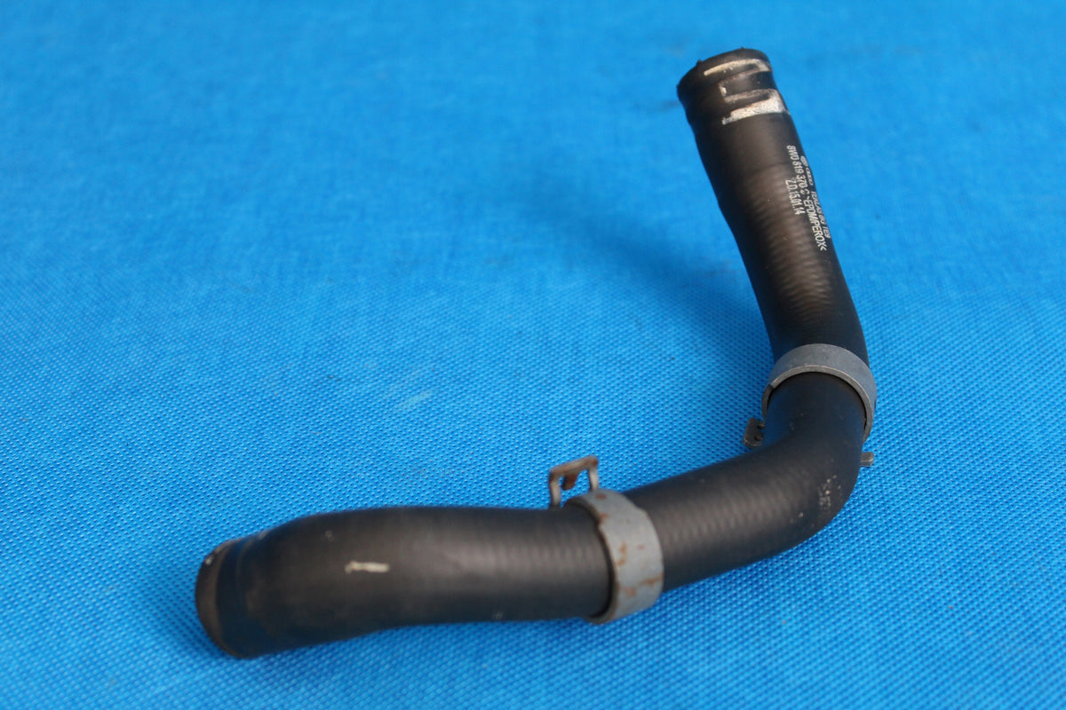 AUDI A4 B9 8W WATER HOSE 8IN0819370C 2016R 8IN0819370C
