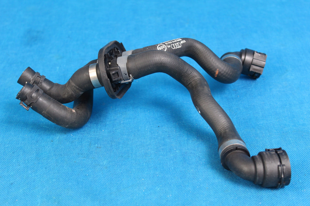 AUDI A4 B9 8W WATER HOSES 04L819342B 04L819334G 2016R
