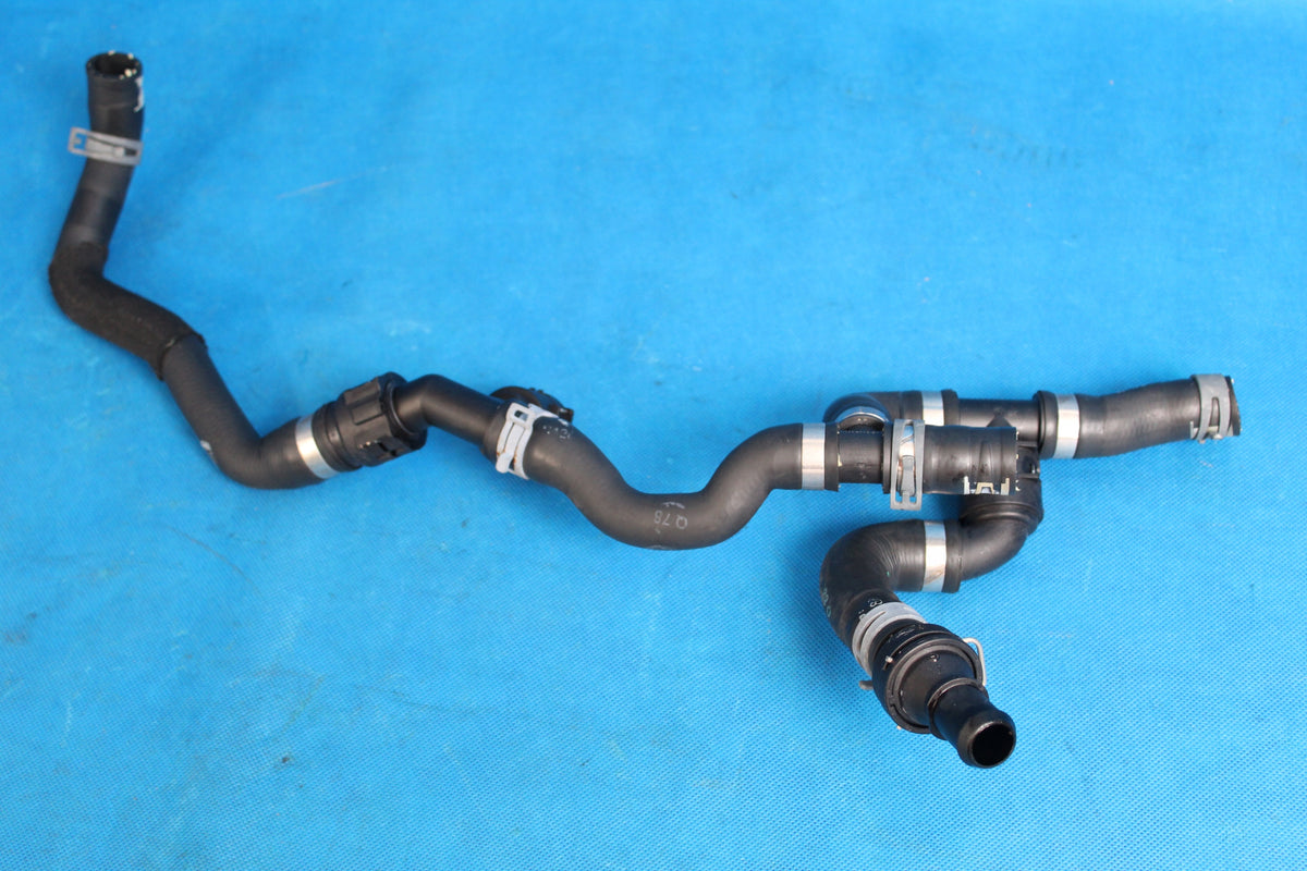 AUDI A4 B9 8W WATER HOSES SET 8IN0819334J 2017R