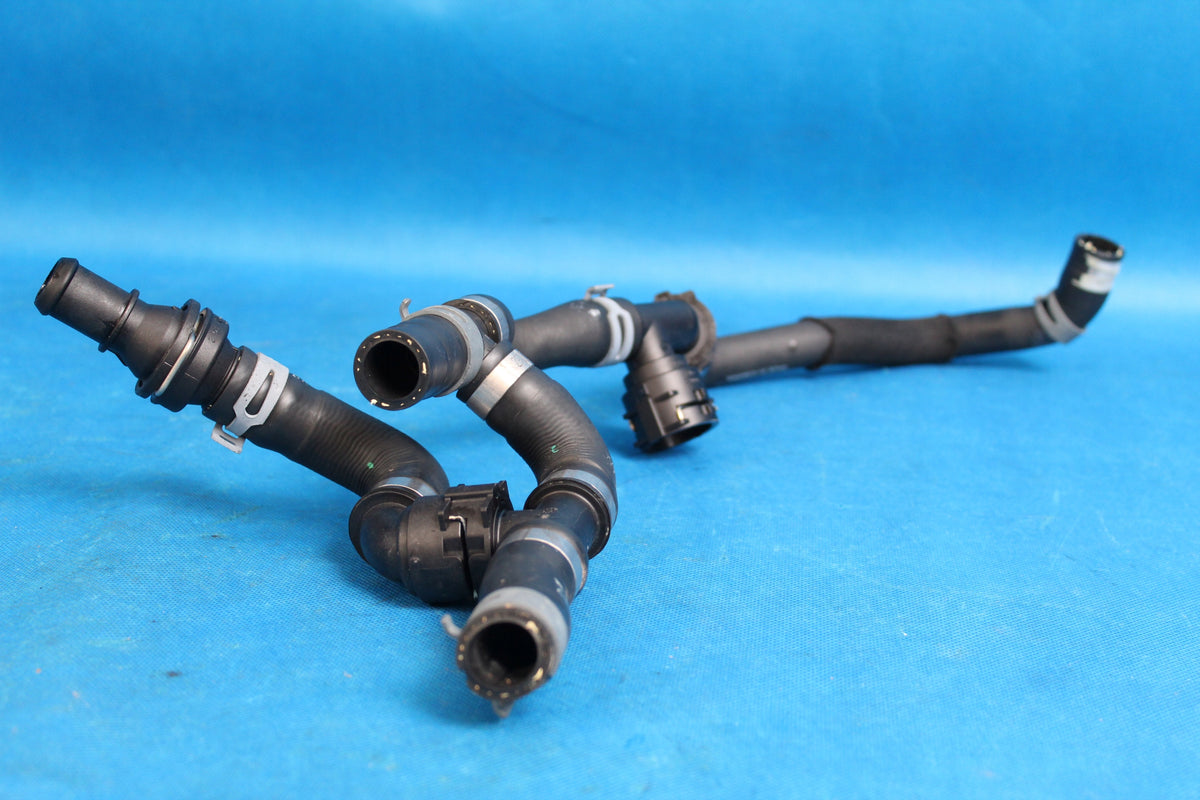 AUDI A4 B9 8W WATER HOSES SET 8IN0819334J 2017R