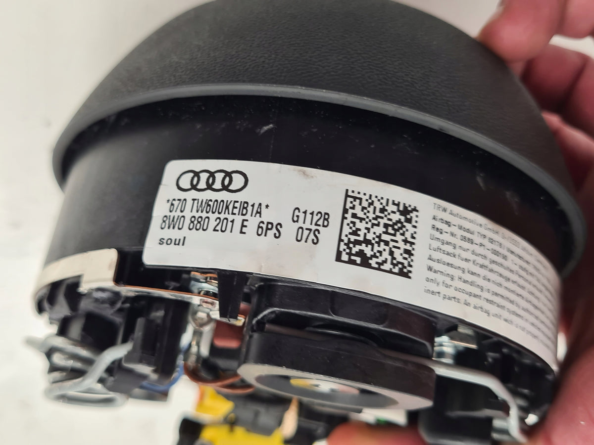 AUDI A4 B9 A5 AIRBAG DRIVER 8W0880201E