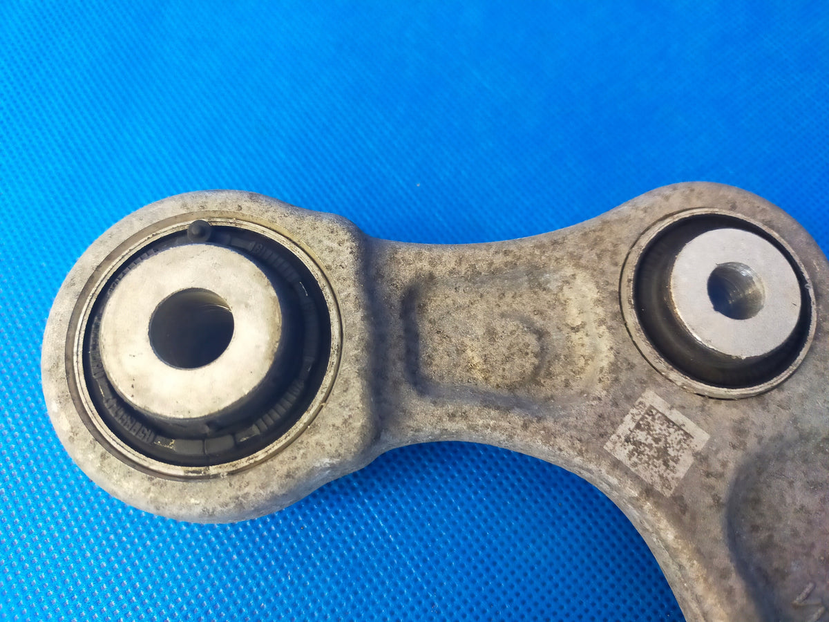 AUDI A4 B9 A5 F5A CONTROL ARM REAR RIGHT 8W0505324F 2016R
