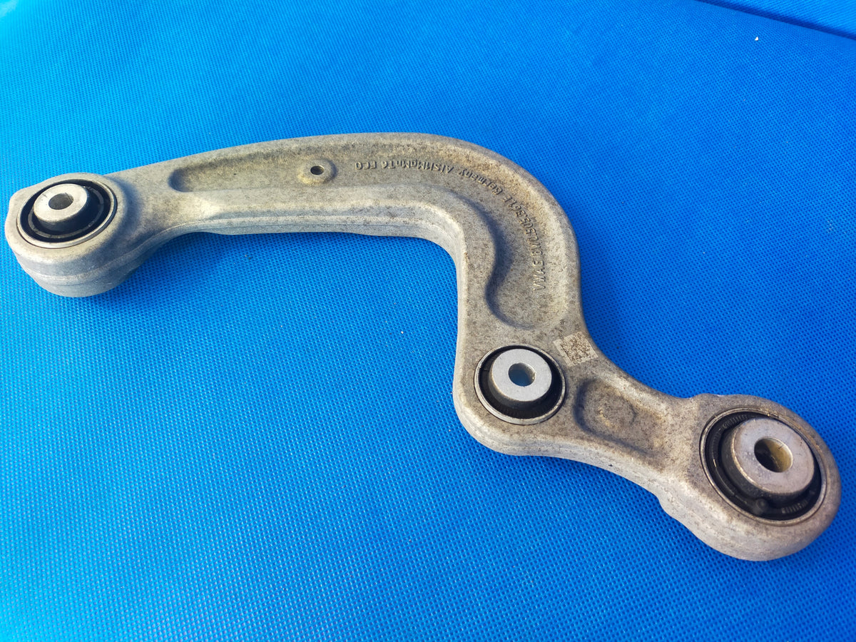 AUDI A4 B9 A5 F5A CONTROL ARM REAR RIGHT 8W0505324F 2016R