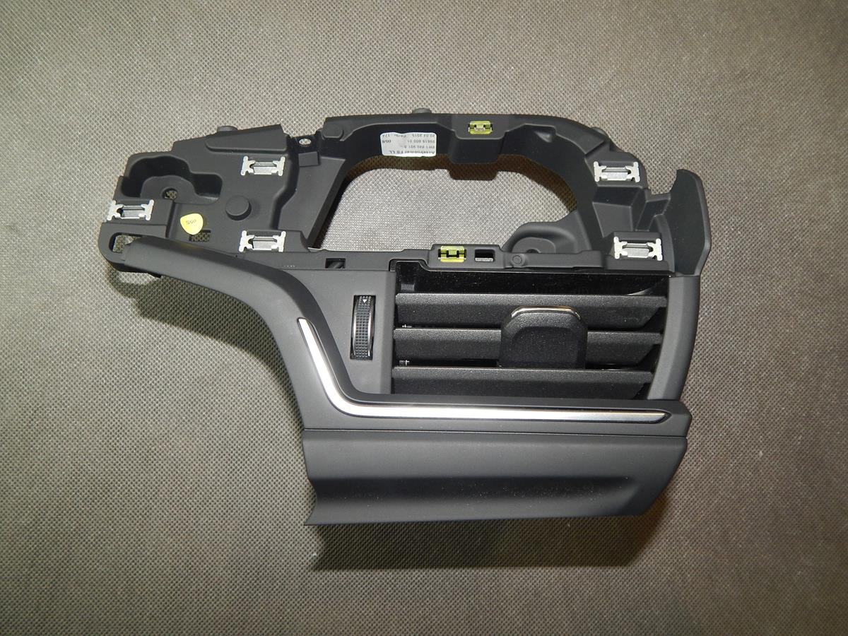 AUDI A4 B9 AIR VENT 8W1820901B