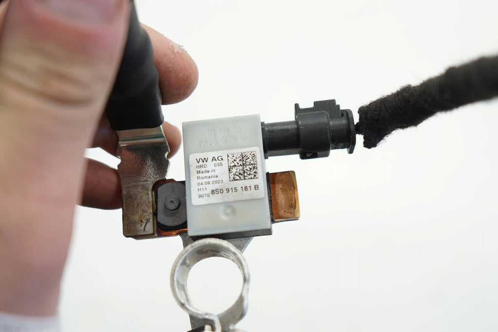 AUDI A4 B9 ALLROAD 09R KLEMA MINUS BATTERY CABLE 8S0915181B