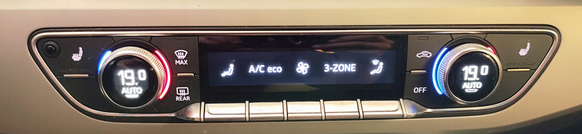 AUDI A4 B9 AVANT 2.0 TFSI 150KW 4x4 2023 R AIR CONDITIONING PANEL 8W0820043BJ