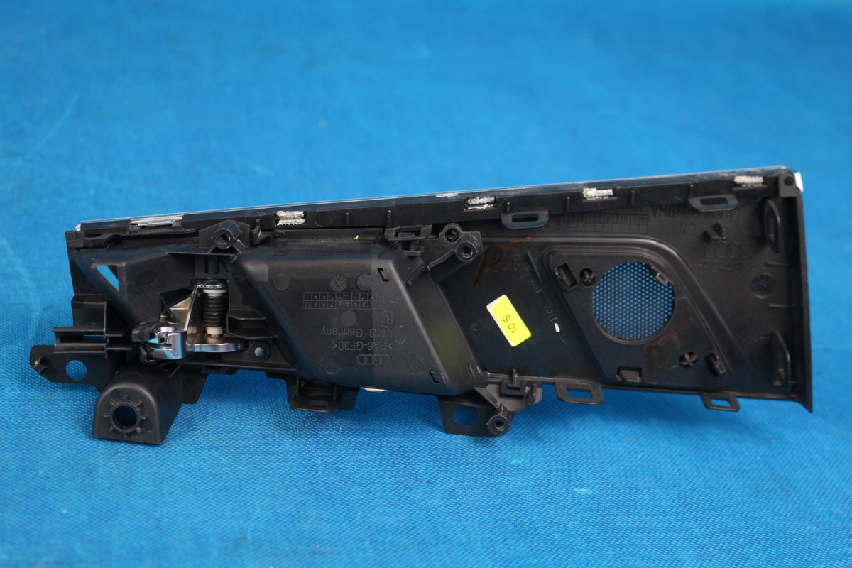 AUDI A4 B9 AVANT,EU 16R INTERIOR DOOR HANDLE RIGHT REAR 8W0839020/8W0959528