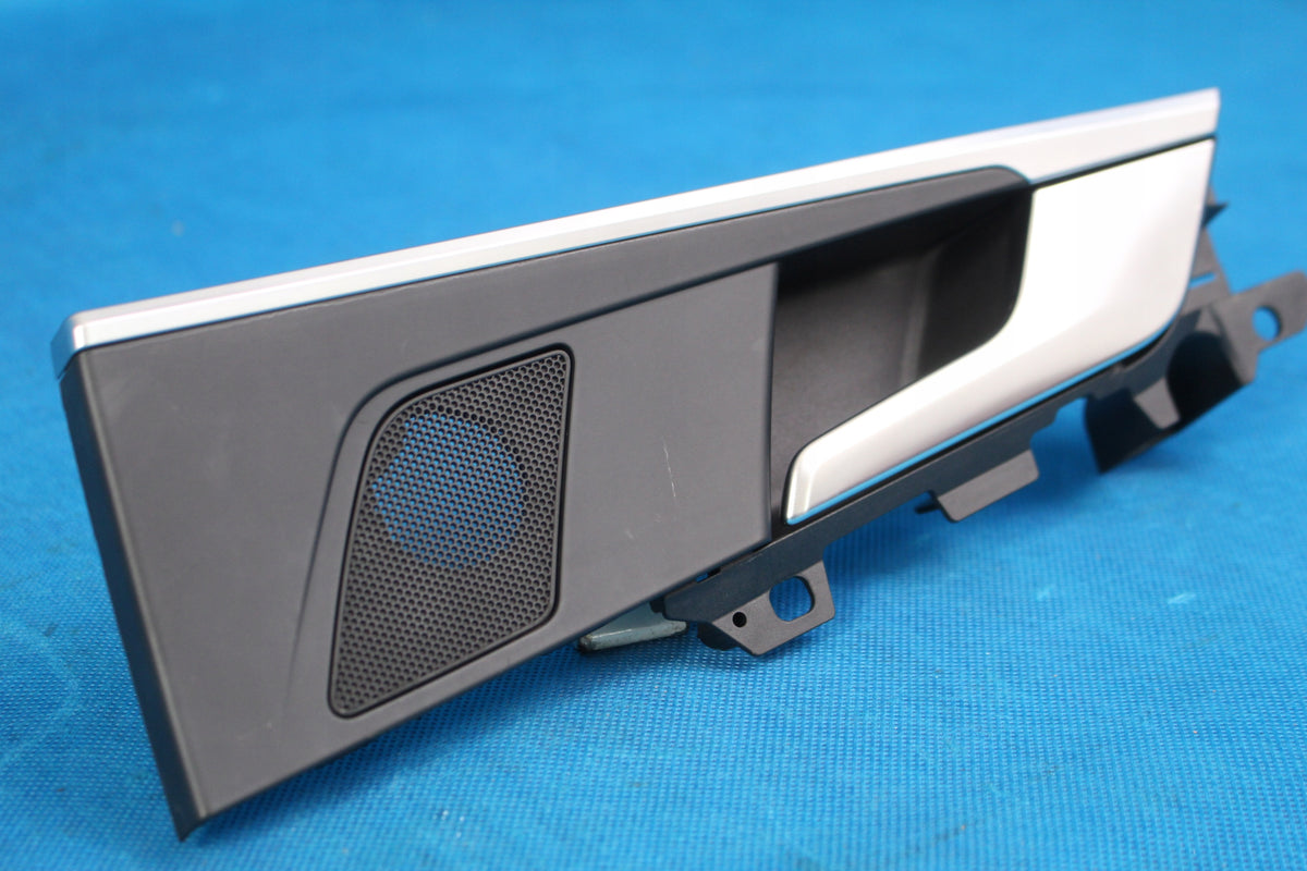AUDI A4 B9 AVANT,EU 16R INTERIOR DOOR HANDLE RIGHT REAR 8W0839020/8W0959528