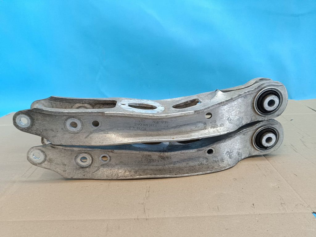 AUDI A4 B9 AVANT LIFT 2.0 TDI 120KW DTNA 2021 R CONTROL ARM REAR 8W0505311H