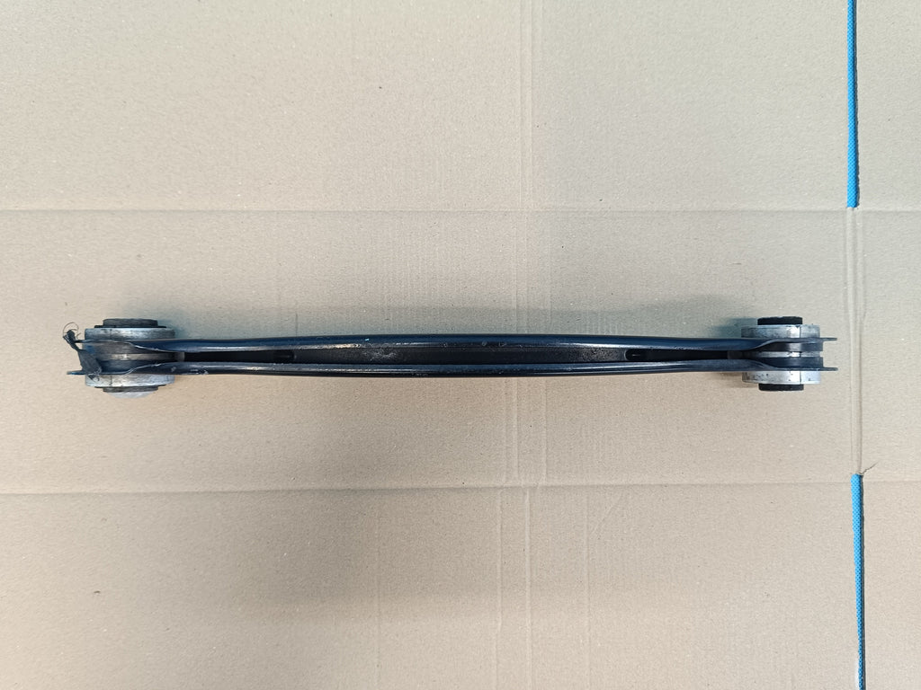 AUDI A4 B9 AVANT LIFT 2.0 TDI 120KW DTNA 2021 R CONTROL ARM RIGHT REAR 4M0505292D