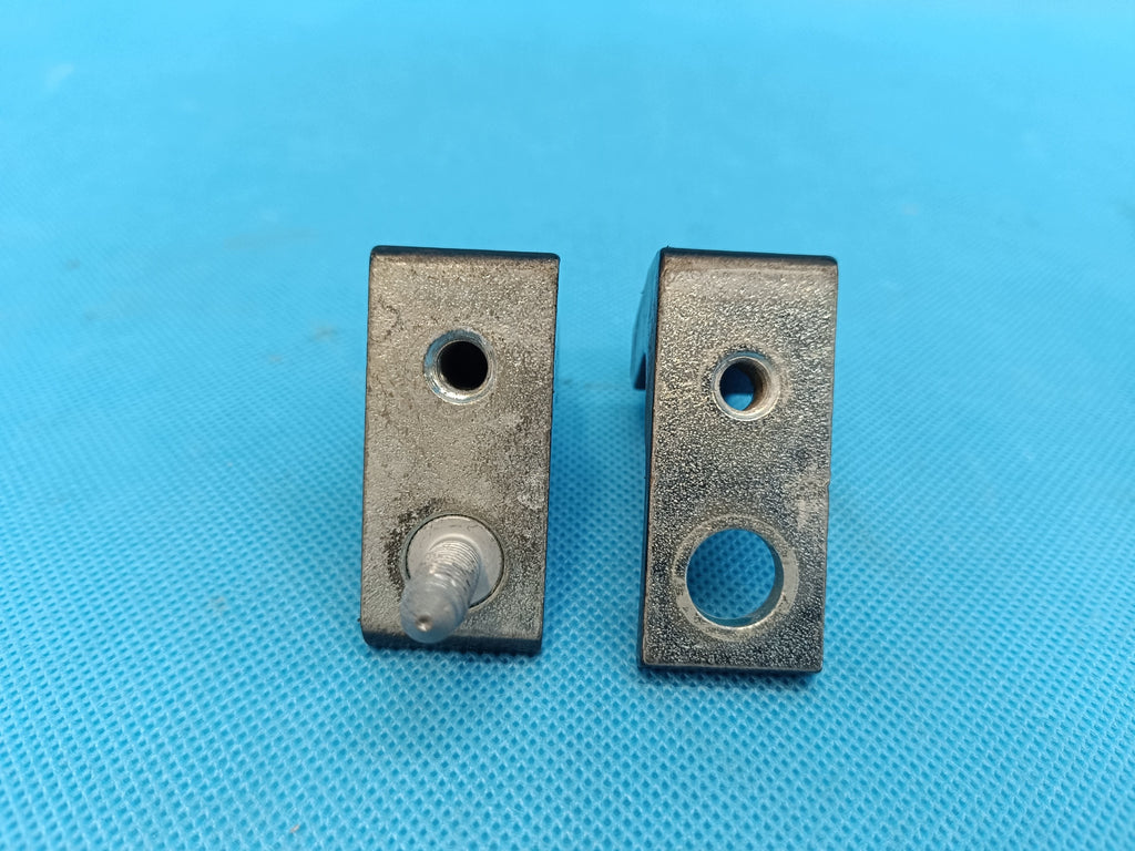 AUDI A4 B9 AVANT LIFT 2.0 TDI 2021R HINGES RIGHT REAR 8W0833404A 8W0831404A