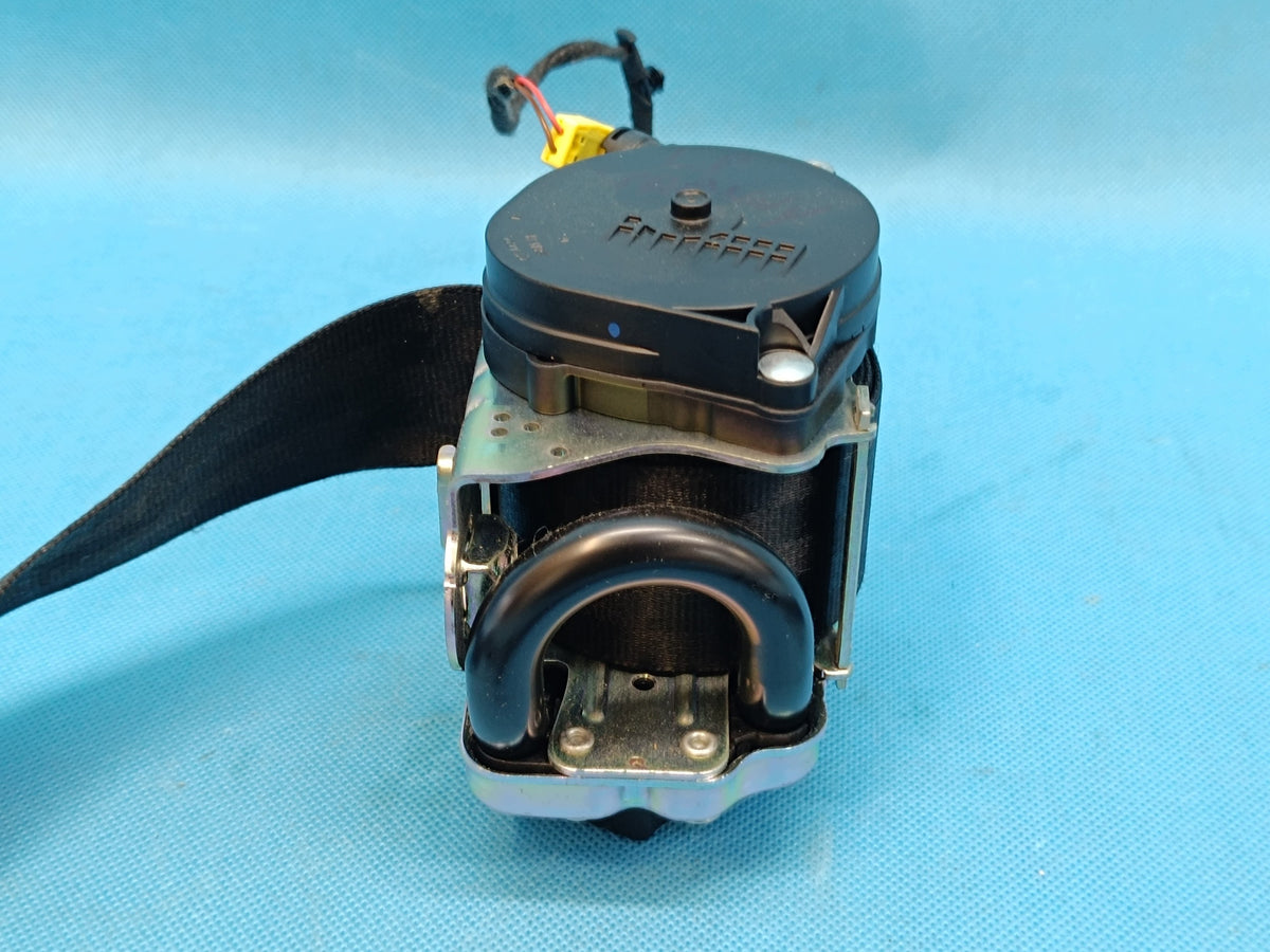 AUDI A4 B9 AVANT LIFT 2.0TDI 2021R SEAT BELT LEFT FRONT 8IN0857705K