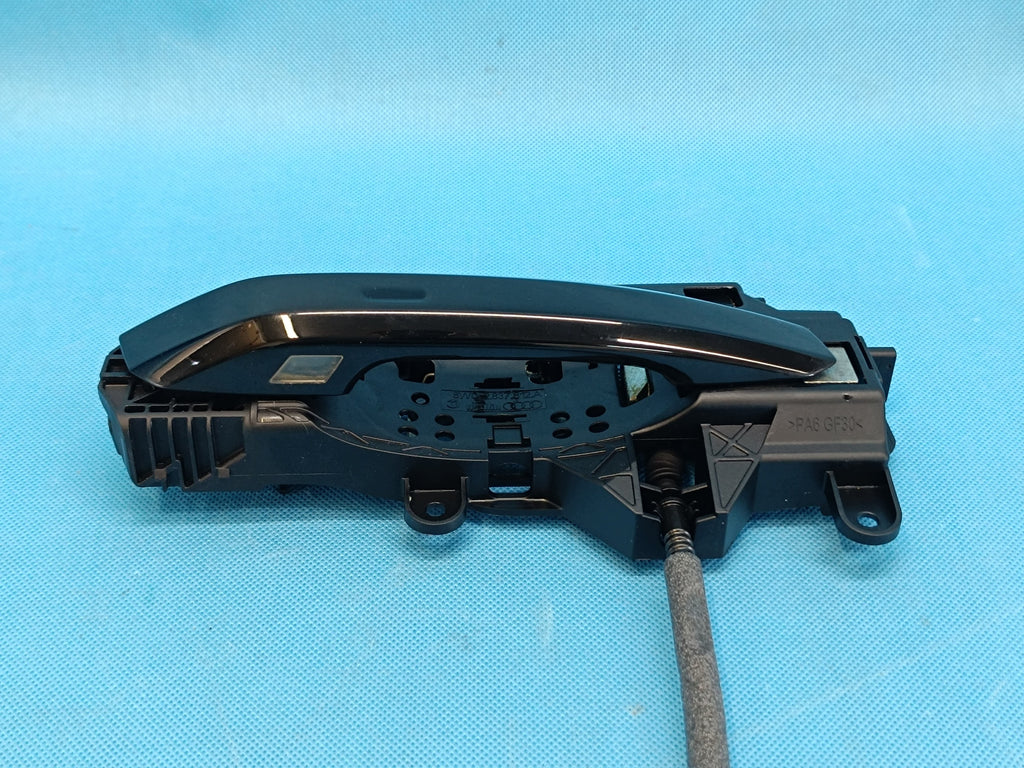 AUDI A4 B9 AVANT LIFT 2021 R DOOR HANDLE GUIDE RIGHT REAR 8W0837206A