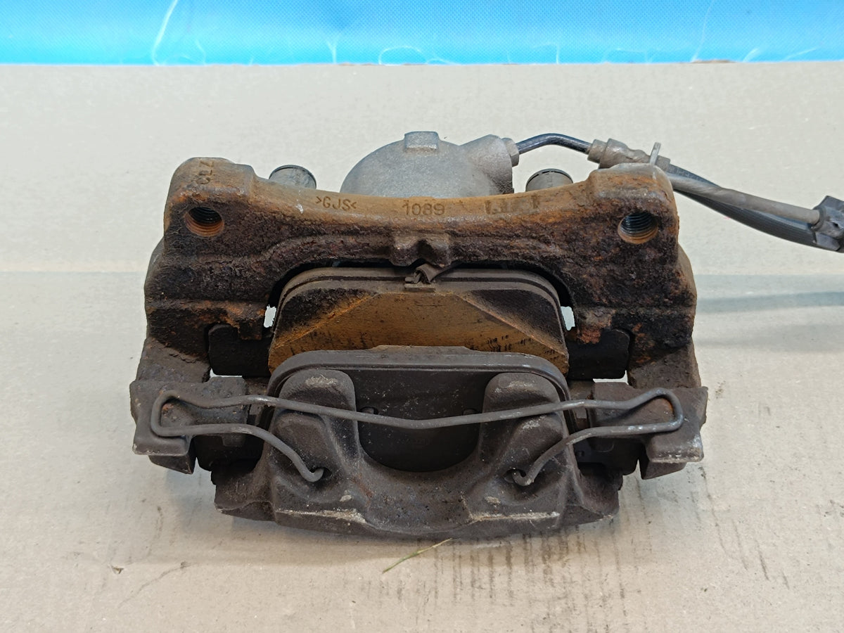 AUDI A4 B9 AVANT LIFT 2021R BRAKE CALIPER RIGHT FRONT 8W0615124 314x25mm