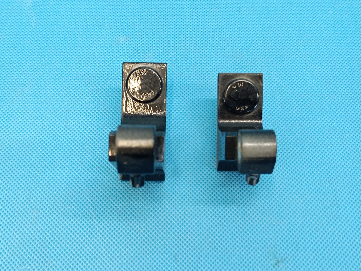 AUDI A4 B9 AVANT LIFT 2021R DOOR HINGES RIGHT FRONT 8W5831404A 8W0831404A