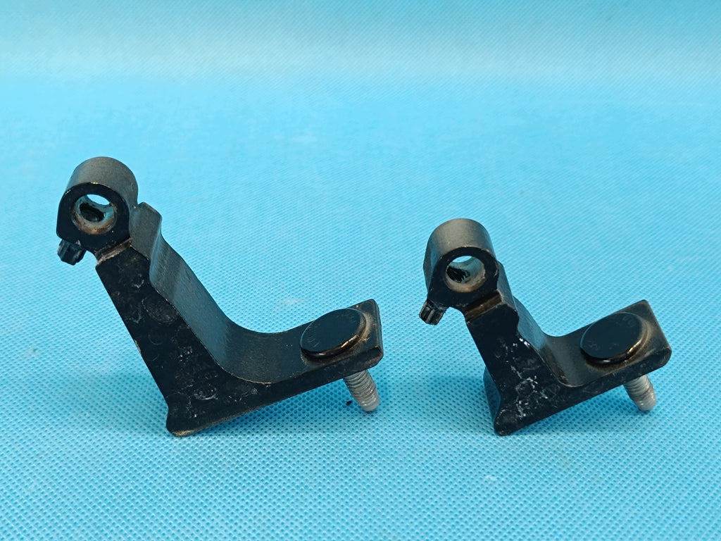 AUDI A4 B9 AVANT LIFT 2021R DOOR HINGES RIGHT FRONT 8W5831404A 8W0831404A
