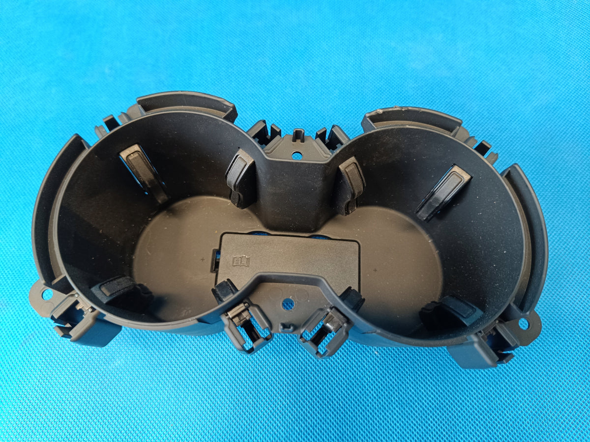 AUDI A4 B9 AVANT S-LINE 2018R CUPHOLDER CUP HOLDER 8IN0862533C