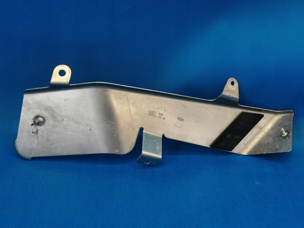 AUDI A4 B9 AVANT S-LINE 2018R FUEL LINE MOUNTING COVER 8W0201192D