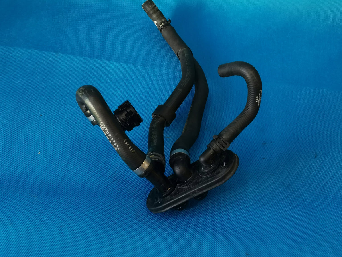 AUDI A4 B9 AVANT S-LINE 2018R HOSES WATER LINES 8W0122291AE 8W1122109A