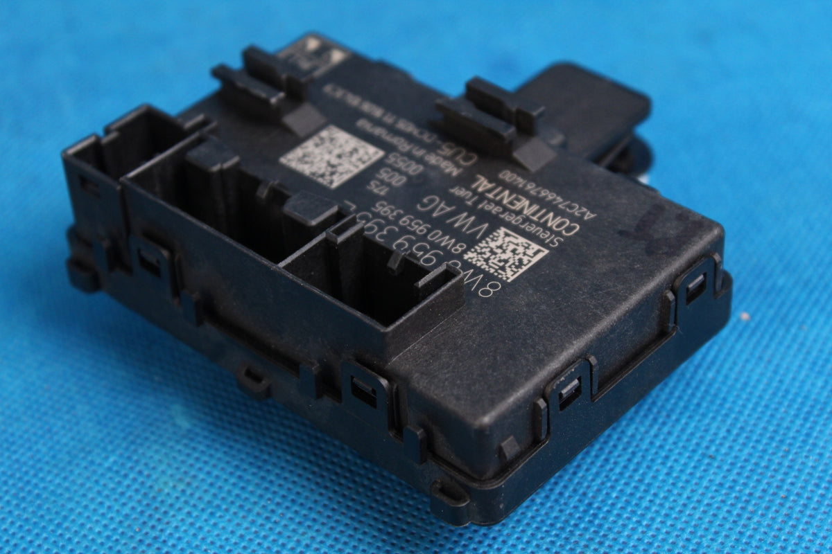 AUDI A4 B9 DOOR MODULE REAR 8W0959395E 2017R