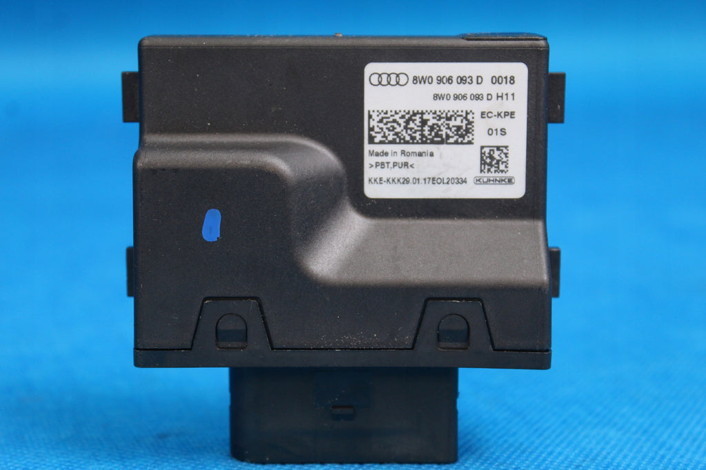 AUDI A4 B9 FUEL PUMP CONTROL MODULE 8W0906093D 2017