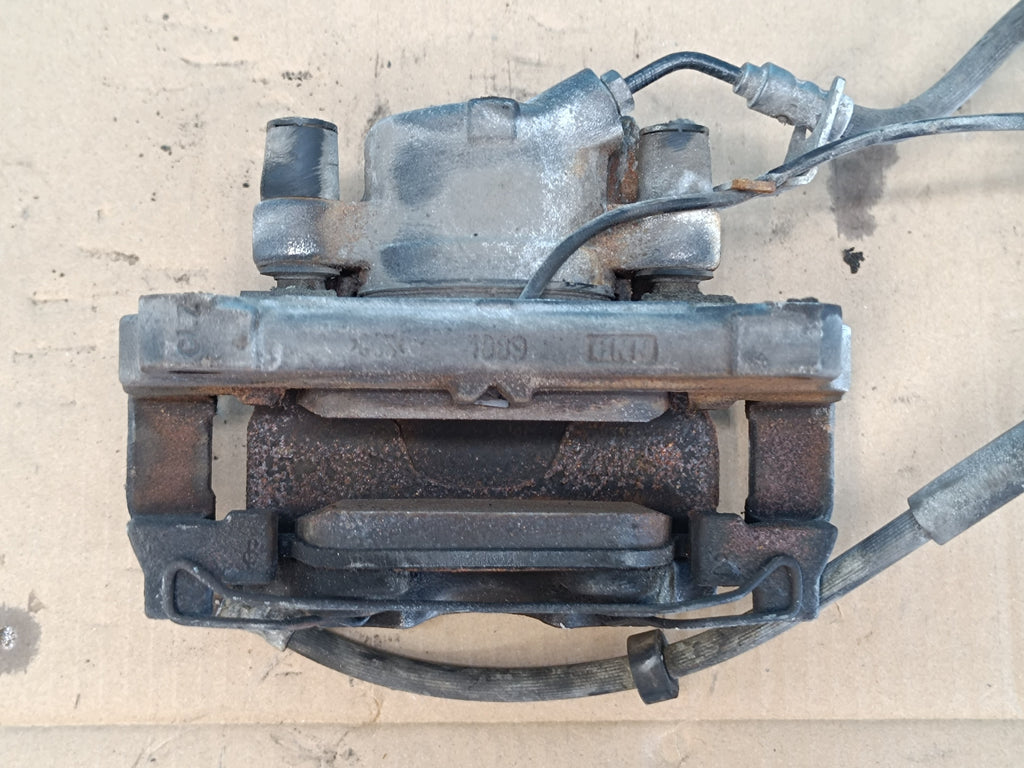 AUDI A4 B9 LIFT 2.0 TFSI 23R BRAKE CALIPER LEFT FRONT 8W0615123 314x25mm