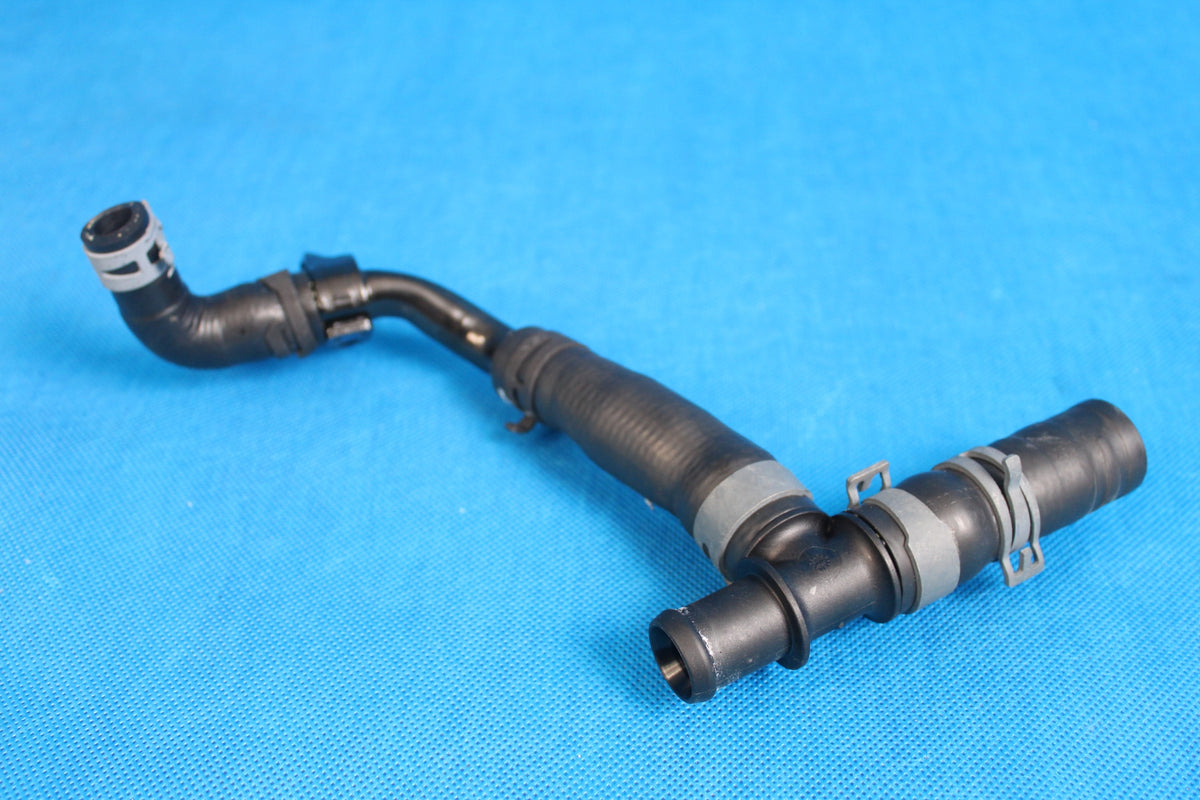 AUDI A4 B9 LIFT 35TDI WATER HOSES 2020R 05L122157AN
