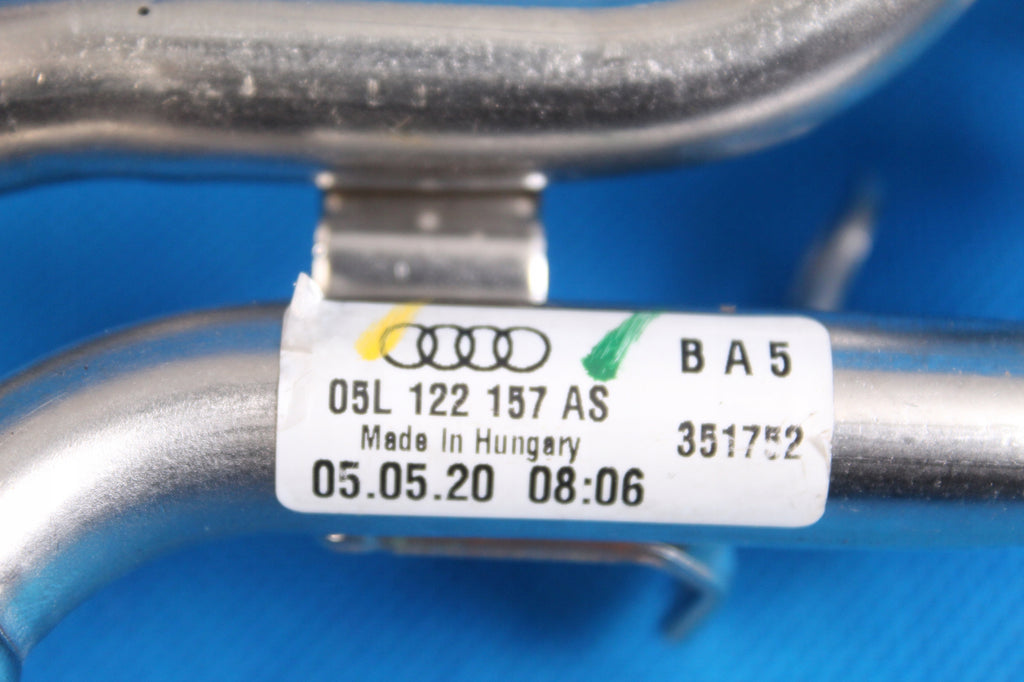 AUDI A4 B9 LIFT 35TDI WATER PIPES TUBE LY9B
