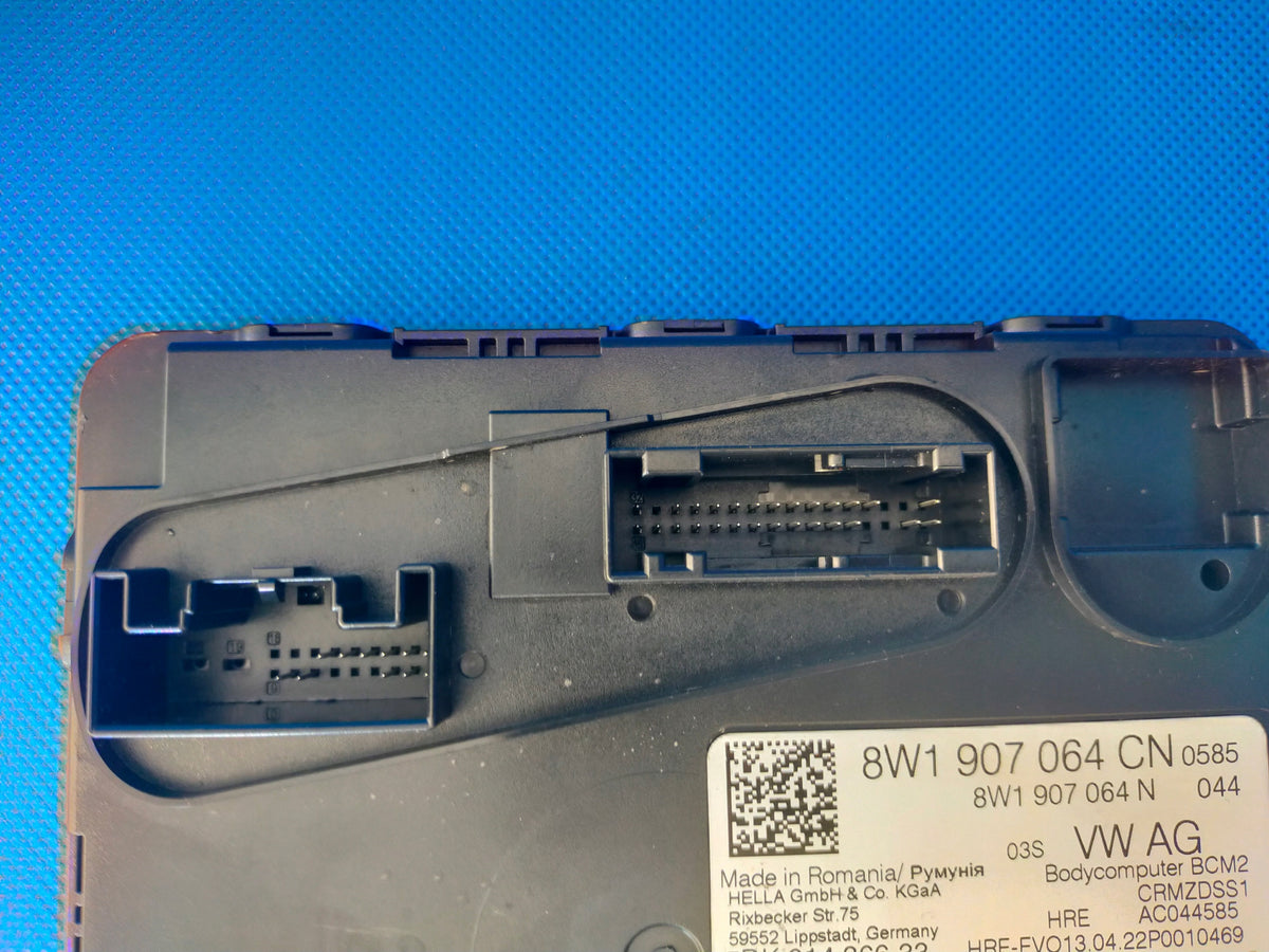 AUDI A4 B9 LIFT COMFORT MODULE BCM 2 LEGAL 8W1907064CN 2022R