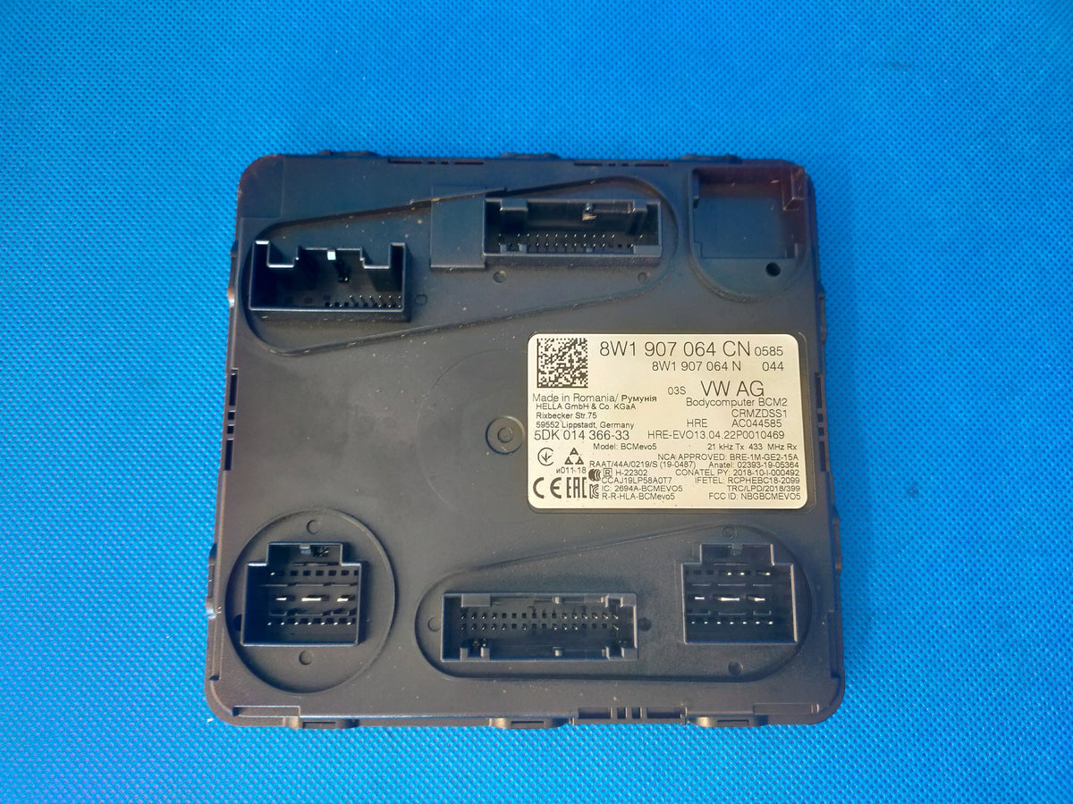 AUDI A4 B9 LIFT COMFORT MODULE BCM 2 LEGAL 8W1907064CN 2022R