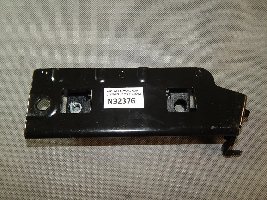 AUDI A4 B9 MOUNT BRACKET 8IN9813981