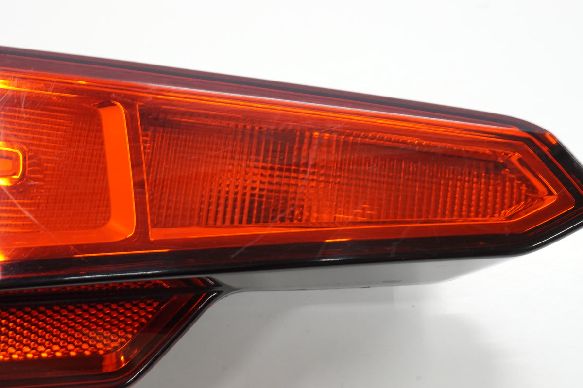 AUDI A4 B9 SEDAN 17R LAMP LEFT REAR FLAP 8IN5945075