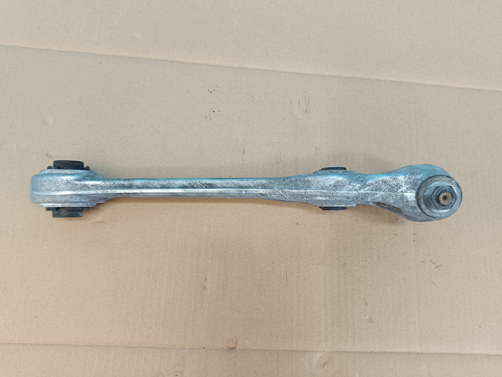 AUDI A4 B9 Sedan LIFT 2.0 TFSI 110KW 2023 R CONTROL ARM LEFT FRONT 8W0407155A