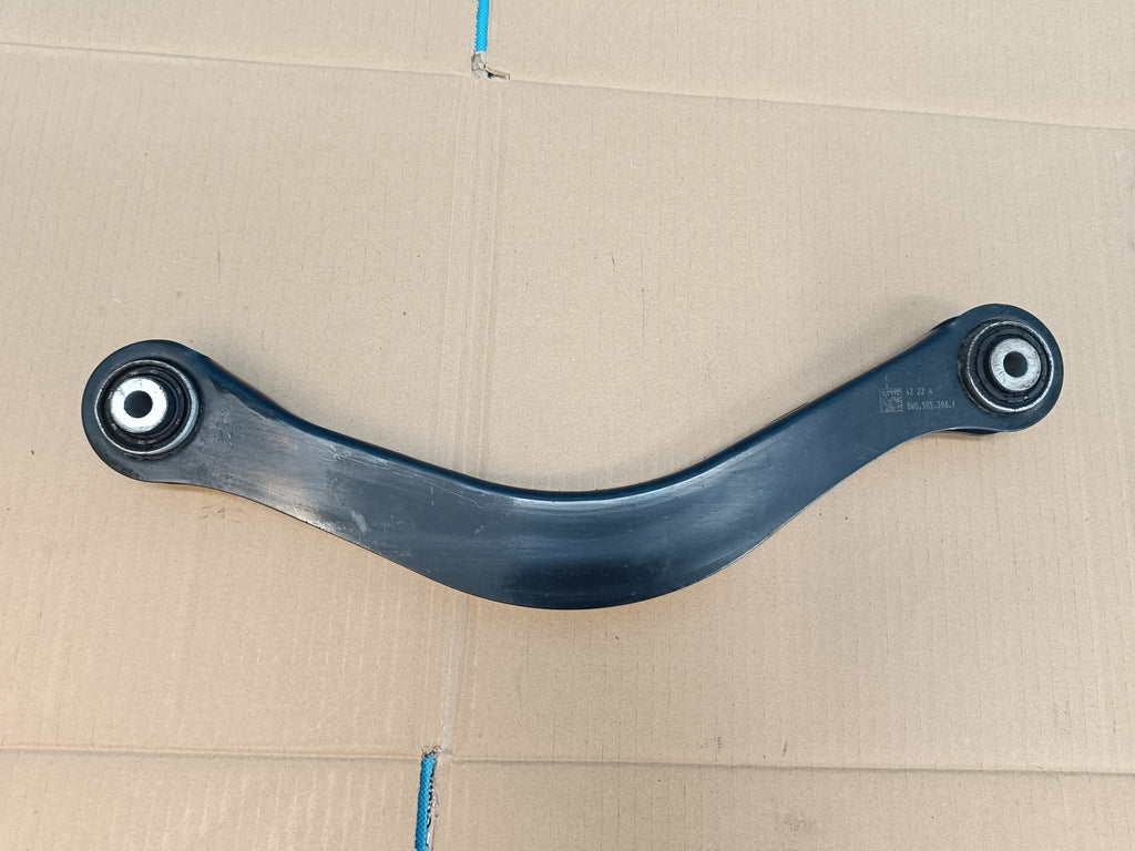 AUDI A4 B9 Sedan LIFT 2.0 TFSI 110KW 2023 R CONTROL ARM RIGHT REAR 8W0505398F
