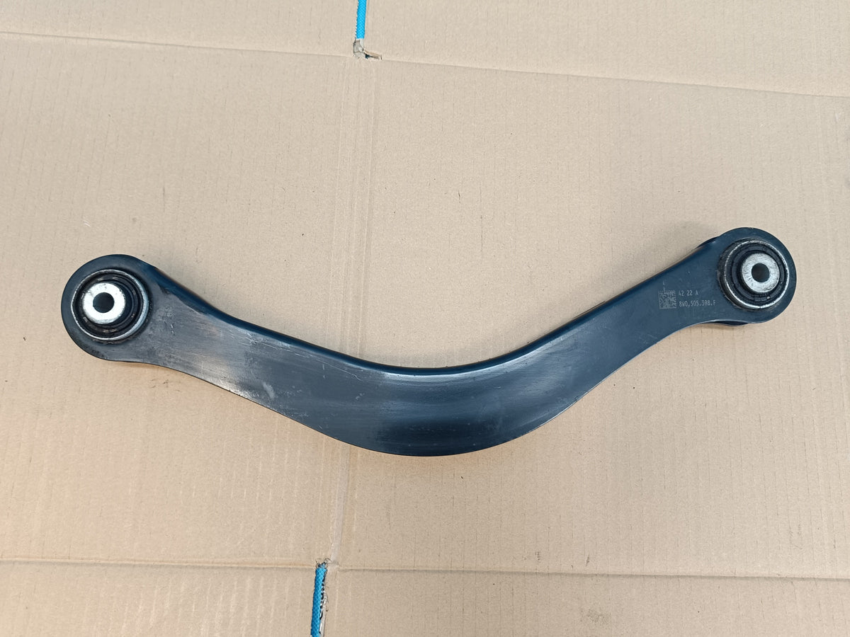 AUDI A4 B9 Sedan LIFT 2.0 TFSI 110KW 2023 R CONTROL ARM RIGHT REAR 8W0505398F