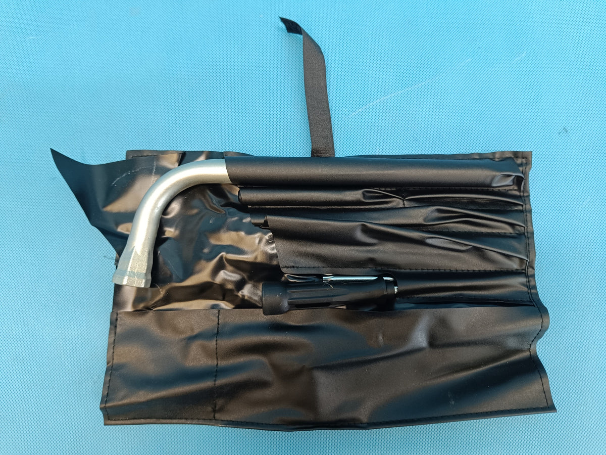 AUDI A4 B9 Sedan LIFT 2.0 TFSI 110KW 2023 R REPAIR KIT 8N0012219