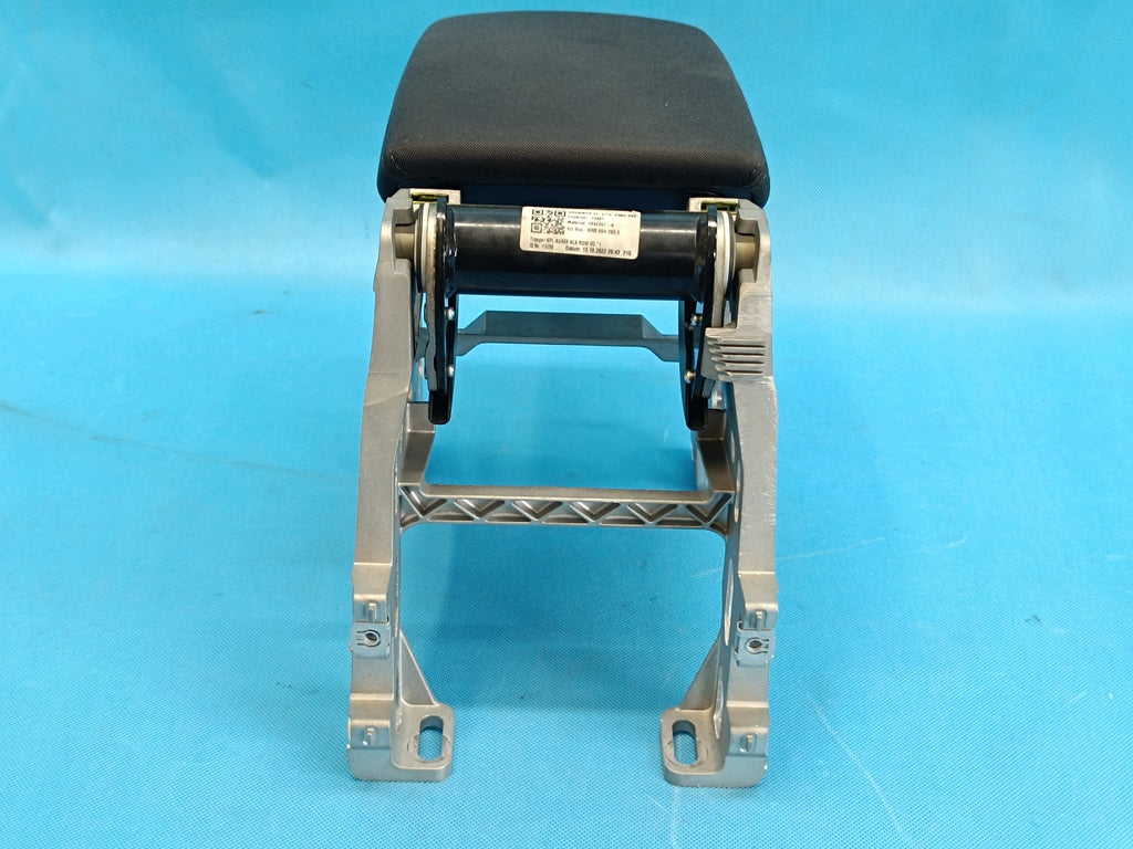 AUDI A4 B9 Sedan LIFT 2.0 TFSI 2023R ARMREST 8W0864207E 8W0864283E SU9