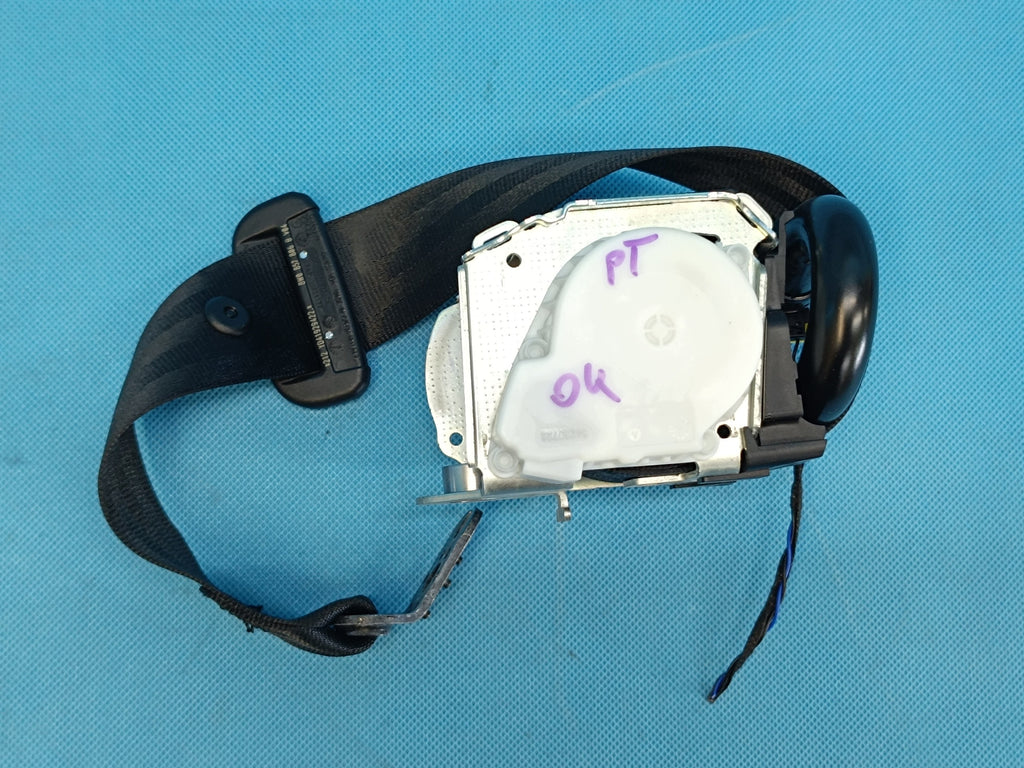AUDI A4 B9 Sedan LIFT 2.0TFSI 2023R SEAT BELT RIGHT REAR 8W0857806B
