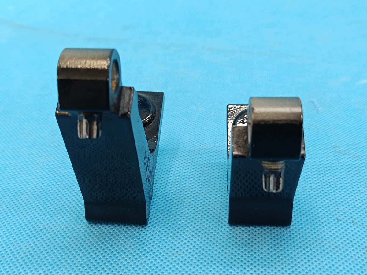 AUDI A4 B9 Sedan LIFT 2.0TFSI 23R HINGES RIGHT FRONT 8W5831404A 8W0831404A